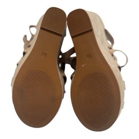 Torrid New Nude Ankle Strap Platform Wedge 9 Wide - Picture 5 of 7